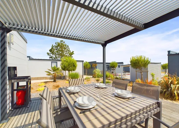 木屋 Pour 6, De Avec Piscine 布雷蒂诺斯梅尔